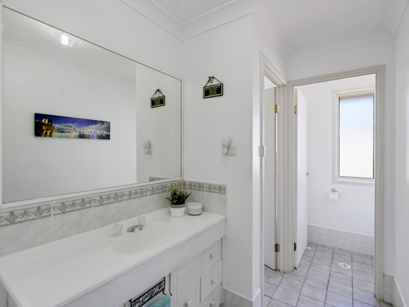 13 Winston Place, Narellan Vale NSW 2567