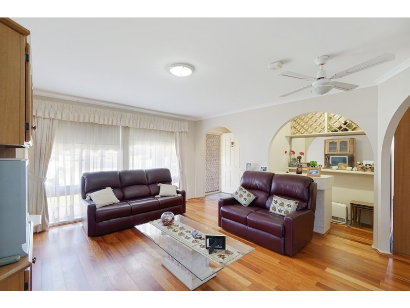 12 Hispano Place, Ingleburn NSW 2565