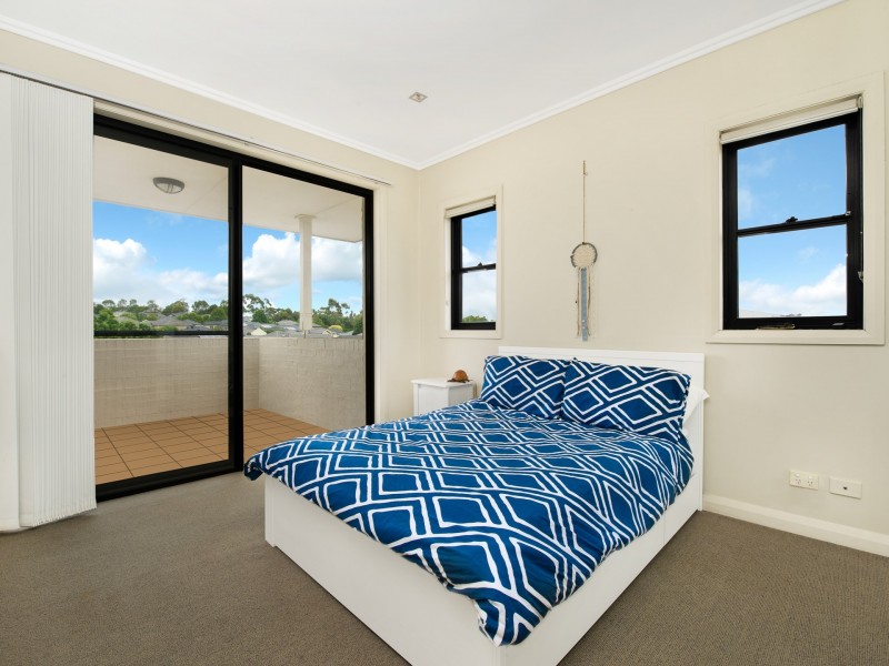 15/40 Parkside Crescent, Campbelltown NSW 2560