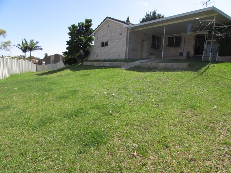 4 Cipolin Close, Eagle Vale NSW 2558