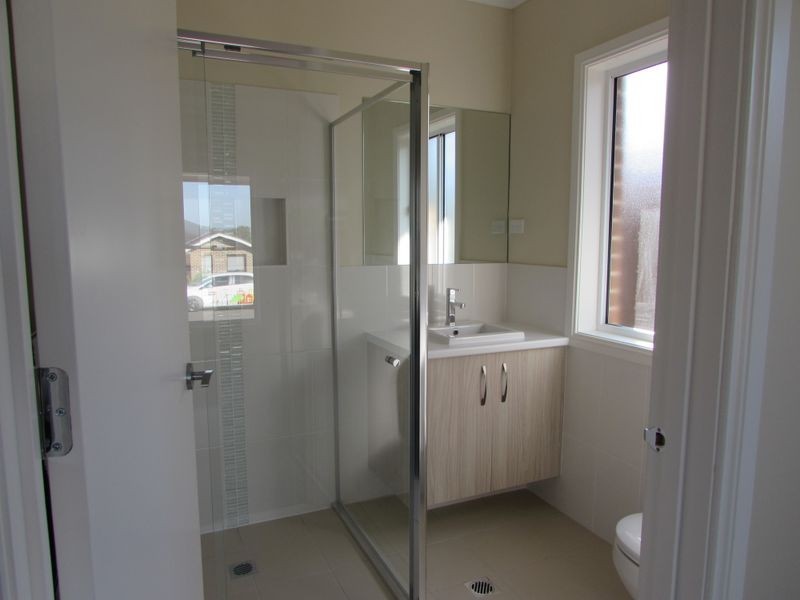 19 Grimes Avenue, Elderslie NSW 2570