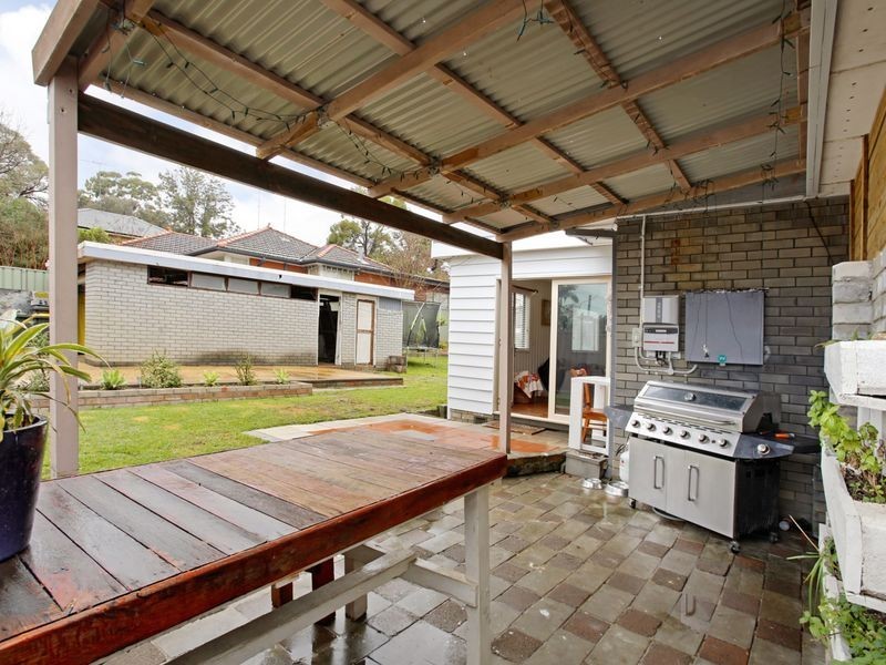 17 Loorana Road, Leumeah NSW 2560