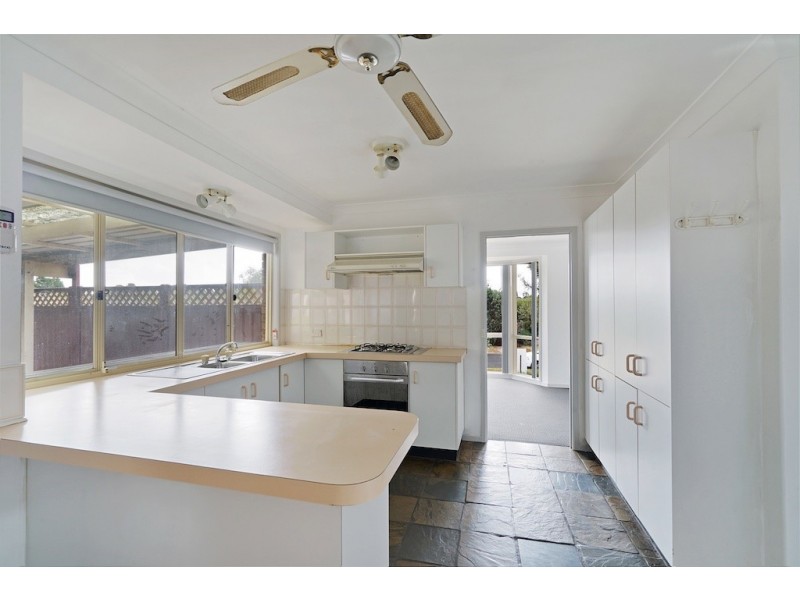 21 Falstaff Place, Rosemeadow NSW 2560