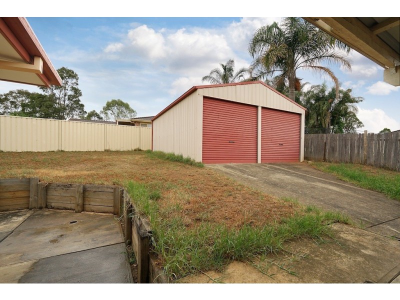 21 Falstaff Place, Rosemeadow NSW 2560
