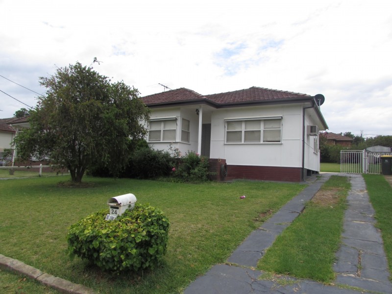 24 Bocking Avenue, Bradbury NSW 2560