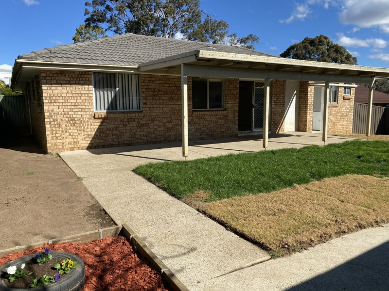 23 Eschol Park Drive, Eschol Park NSW 2558