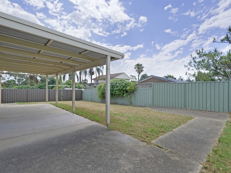 23 Eschol Park Drive, Eschol Park NSW 2558