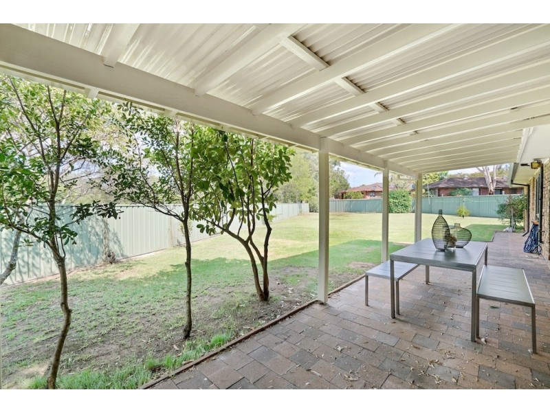 9 Bradley Place, Ruse NSW 2560