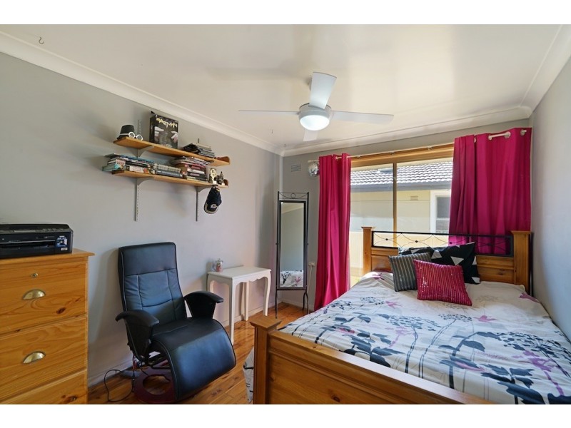 52 Bardia Parade, Holsworthy NSW 2173
