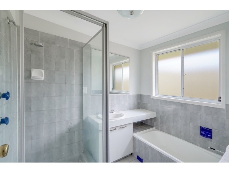 Unit 2/19 Coleville Place, Rosemeadow NSW 2560