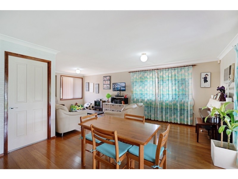 8 Stuka Place, Raby NSW 2566