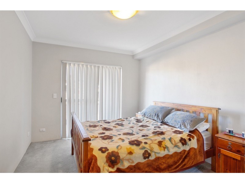 42/7-9 King Street, Campbelltown NSW 2560