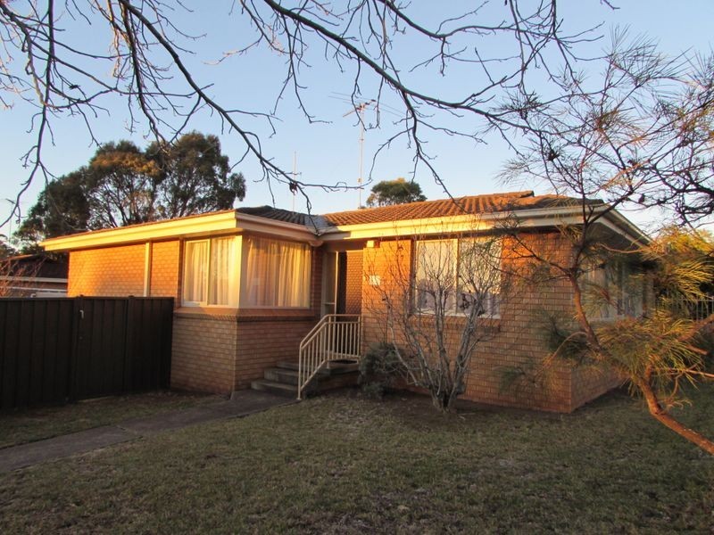 59 Macleay Street, Bradbury NSW 2560