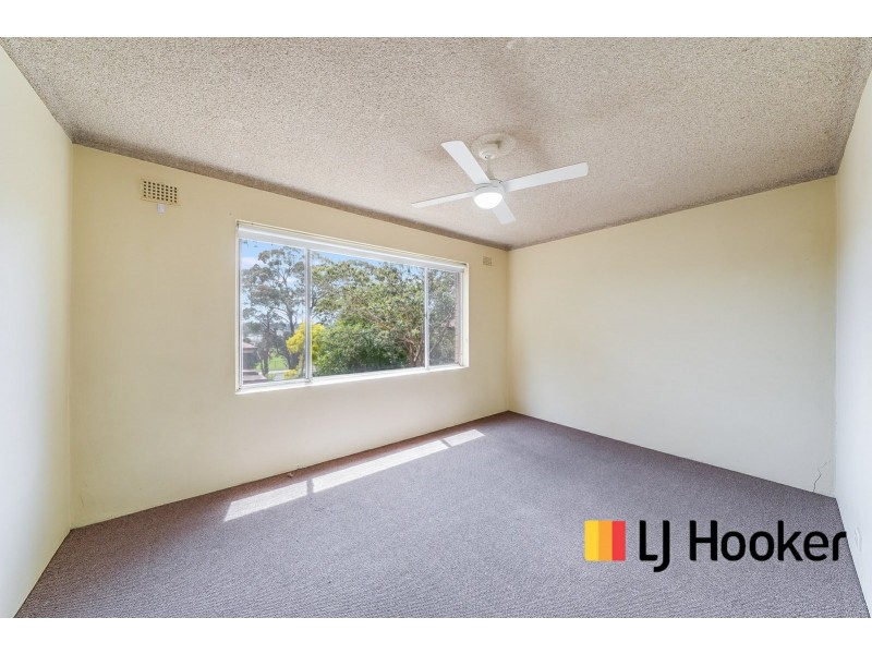 3/28A Moore Street, Campbelltown NSW 2560