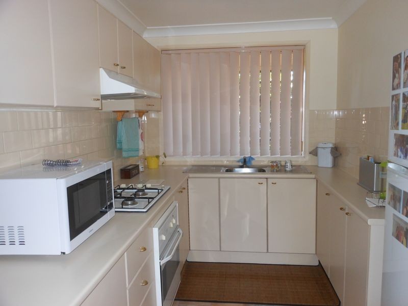 14/6 Parkholme Cir, Englorie Park NSW 2560