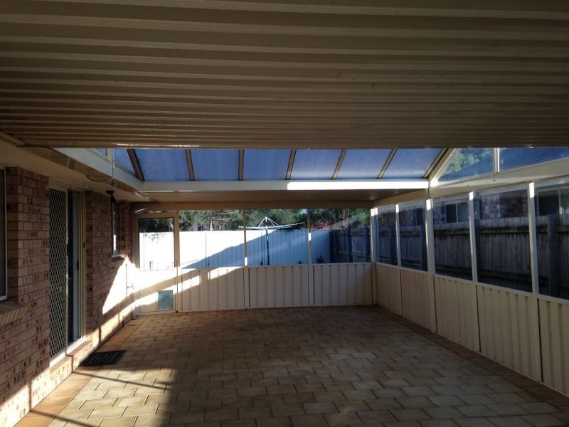 30 Outram Place, Currans Hill NSW 2567