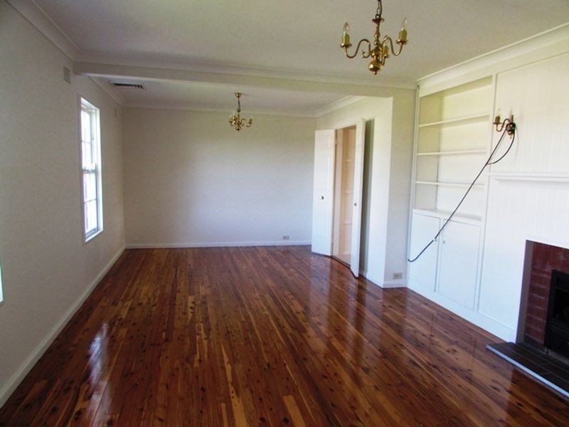 59 St Johns Rd, Bradbury NSW 2560