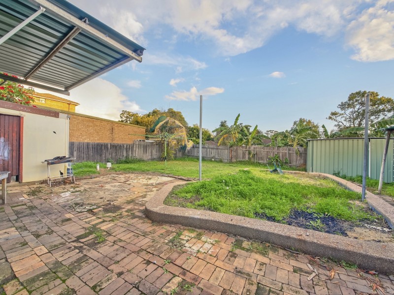 3 Reddall Street, Campbelltown NSW 2560