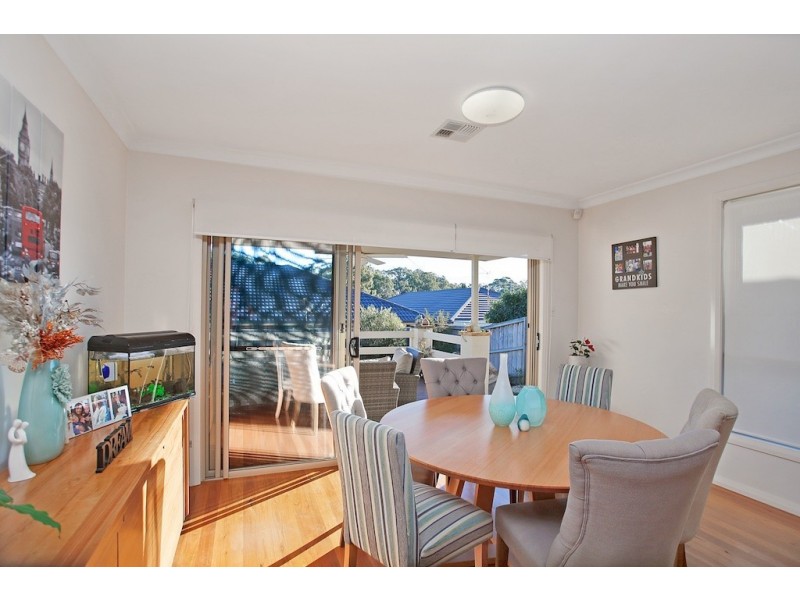 8 Preston Avenue, Elderslie NSW 2570