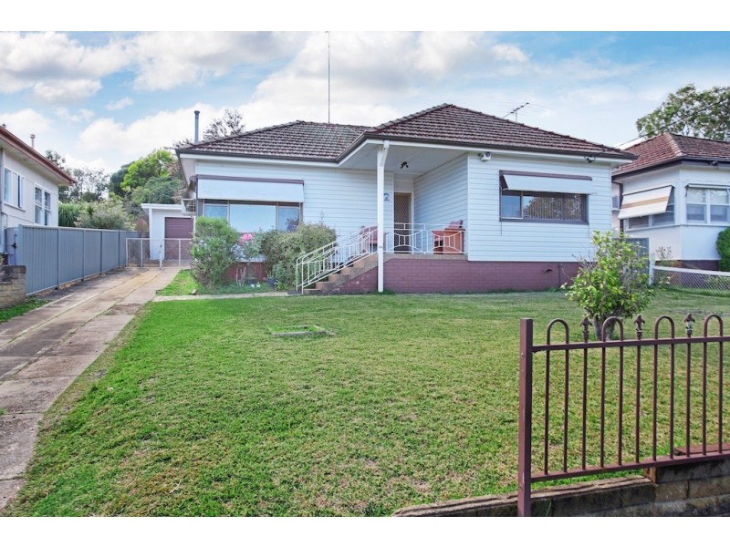 22 Bocking Avenue, Bradbury NSW 2560