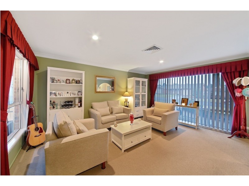 19 Fairway Place, Narellan NSW 2567