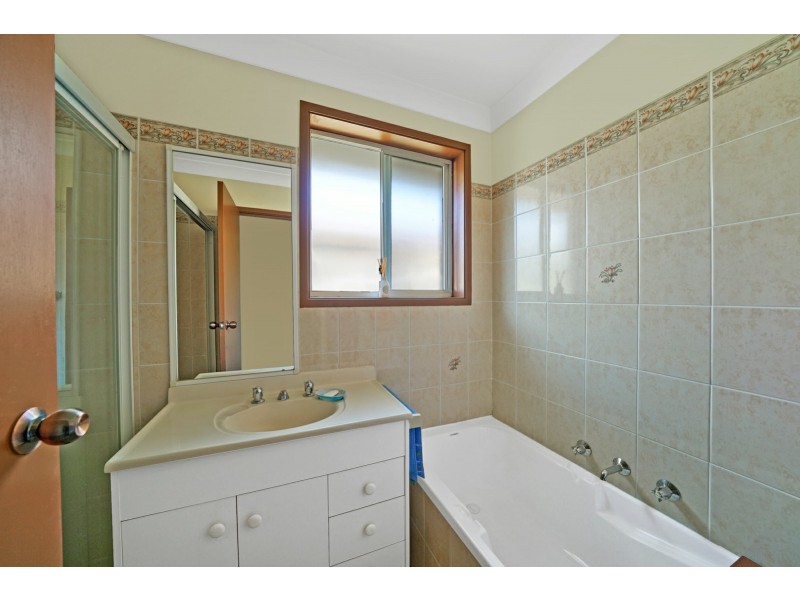 Unit 2/63 Kingsclare Road, Leumeah NSW 2560