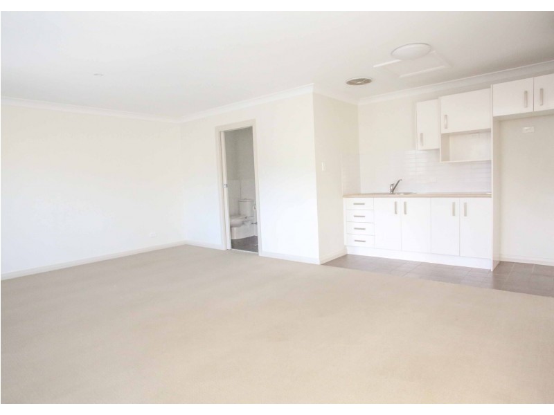24A Parkside Crescent, Campbelltown NSW 2560