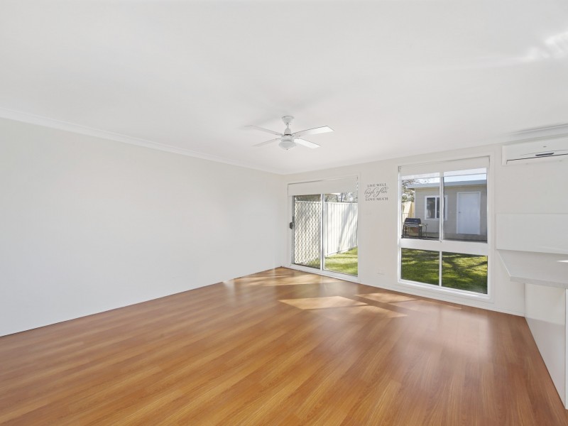 32 Holman Place, St Helens Park NSW 2560