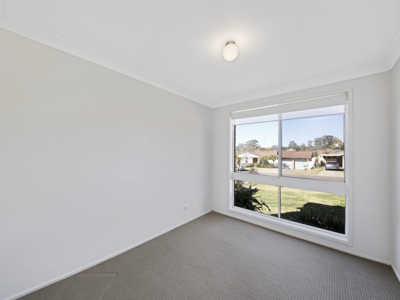 32 Holman Place, St Helens Park NSW 2560