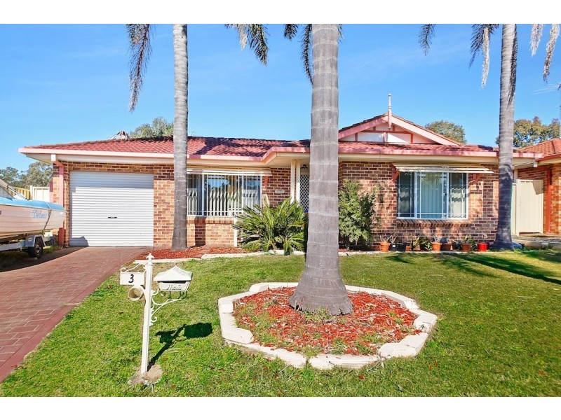 3 Woylie Place, St Helens Park NSW 2560