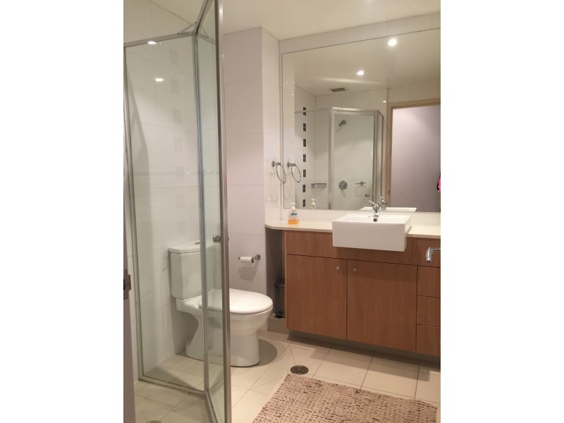 633/28 Danks Street, Waterloo NSW 2017