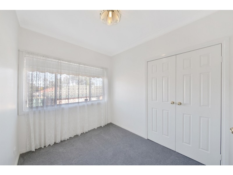 16 Cornelian Avenue, Eagle Vale NSW 2558