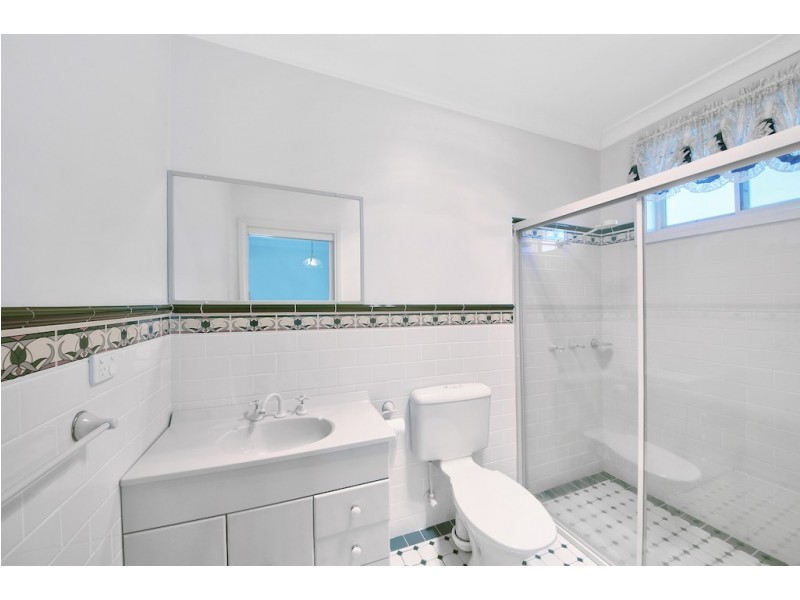 16 Cornelian Avenue, Eagle Vale NSW 2558