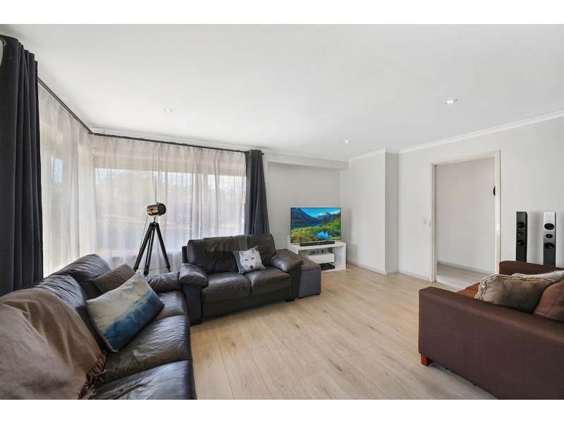 1 Tisher Place, Ambarvale NSW 2560