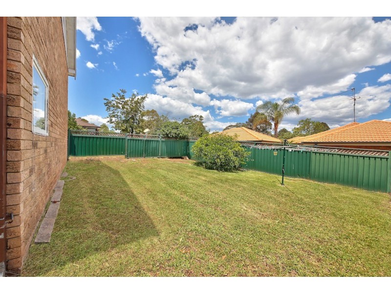1 Tisher Place, Ambarvale NSW 2560