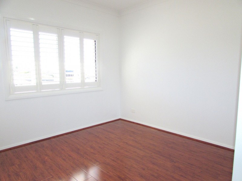 5 Lunar Place, Campbelltown NSW 2560