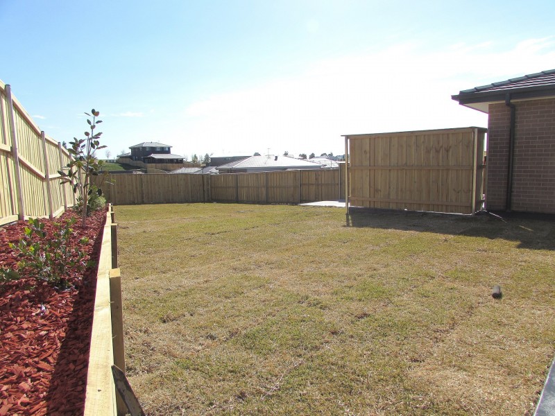 5 Lunar Place, Campbelltown NSW 2560