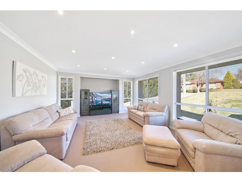 63 Coachwood Crescent, Picton NSW 2571