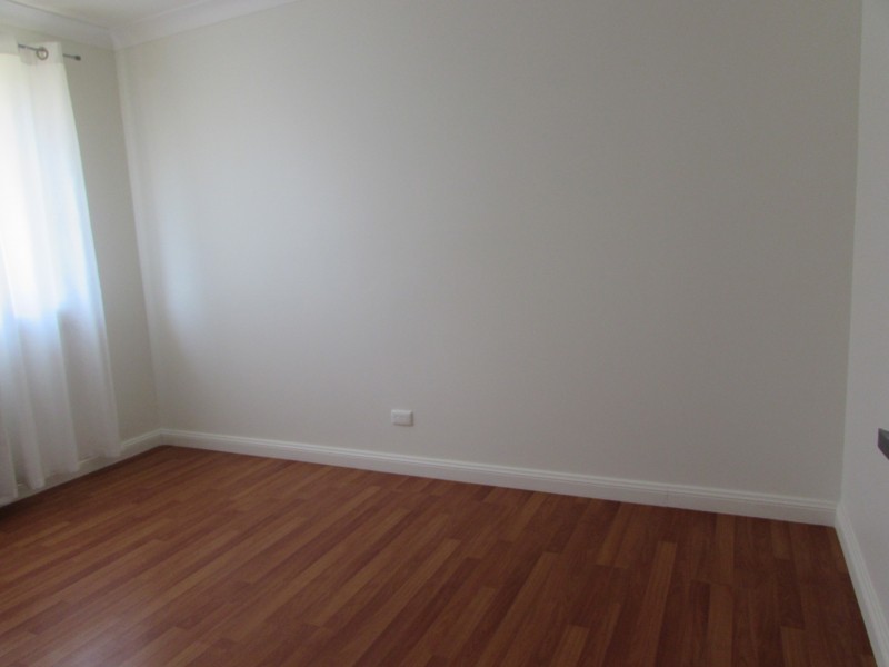 10 Whale Place, Woodbine NSW 2560