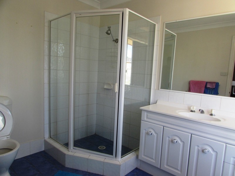 2 Jaf Place, Blairmount NSW 2559