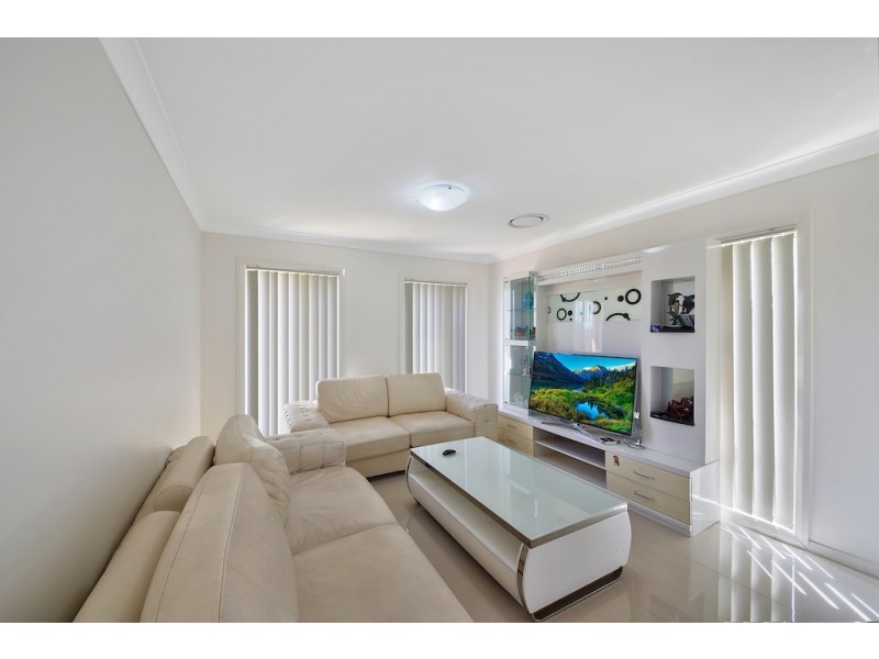 32 Wheatley Drive, Airds NSW 2560