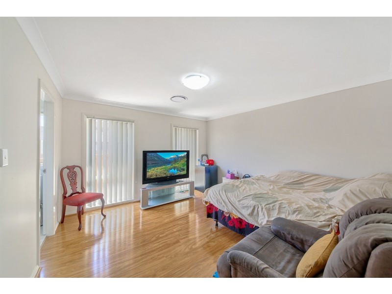 32 Wheatley Drive, Airds NSW 2560