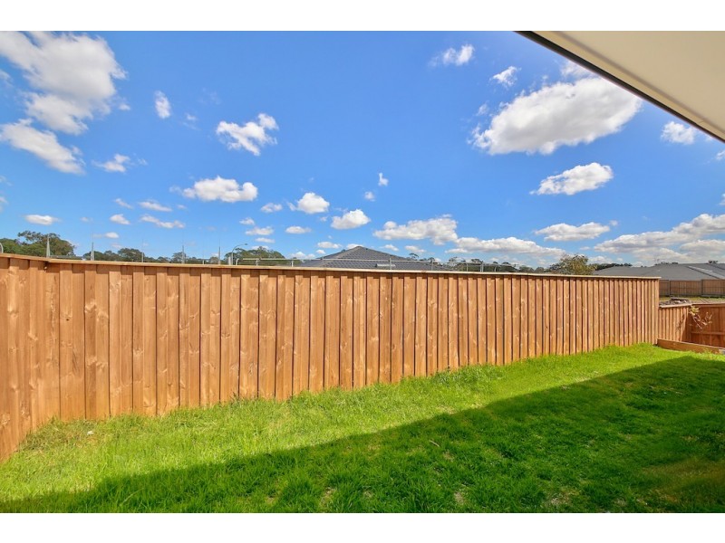 32 Wheatley Drive, Airds NSW 2560