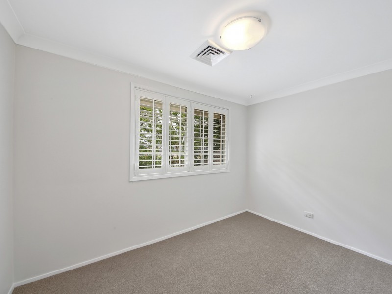 9 Perrumba Place, Bradbury NSW 2560