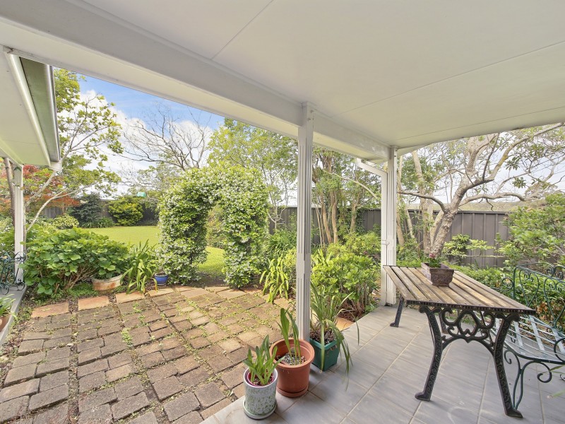 9 Perrumba Place, Bradbury NSW 2560