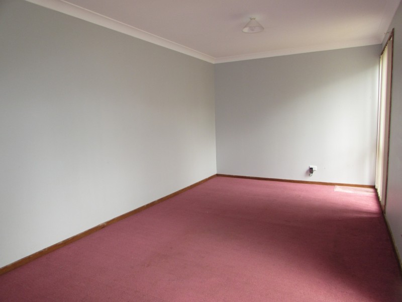 24 Orlick Street, Ambarvale NSW 2560