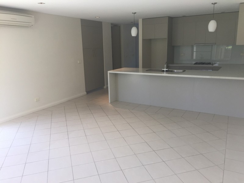 34 Parkside Crescent, Campbelltown NSW 2560