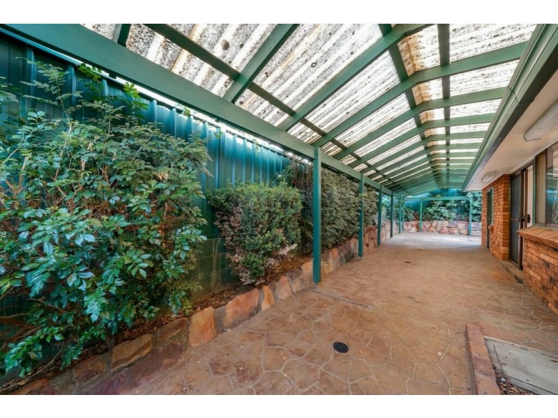 35 Ballantrae Drive, St Andrews NSW 2566