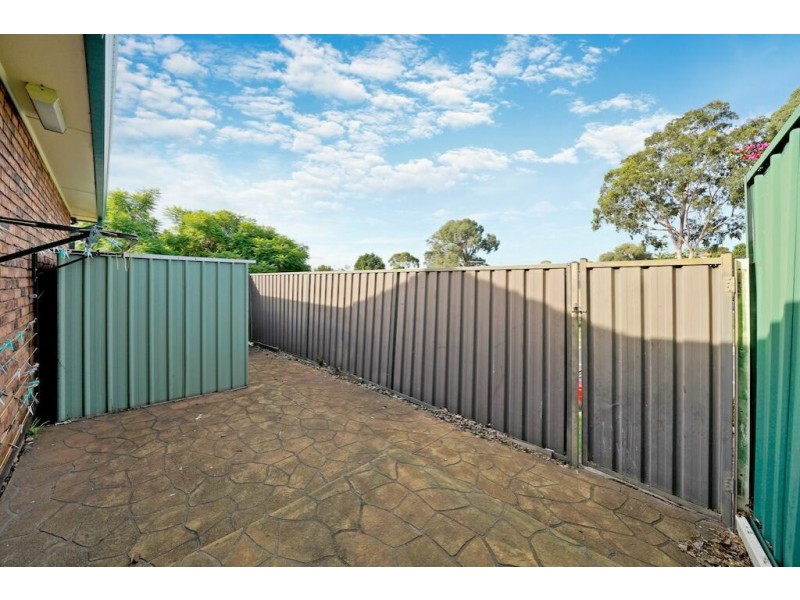 35 Ballantrae Drive, St Andrews NSW 2566
