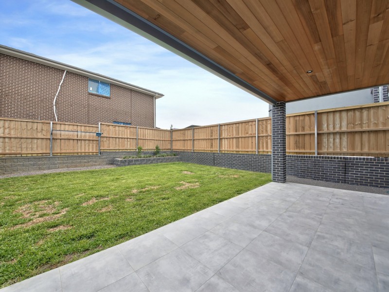 2 Galileo Street, Campbelltown NSW 2560